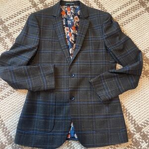 Paisley & Gray Blazer